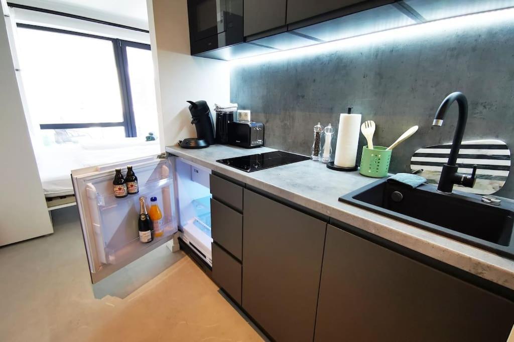 Hh 03 By Rockchair - Superhost Status - Modernes Apartment Mit Sonnigem Balkon & Premium Boxspringbetten In Winterhude - Hamburg Top Geheimtipp 外观 照片