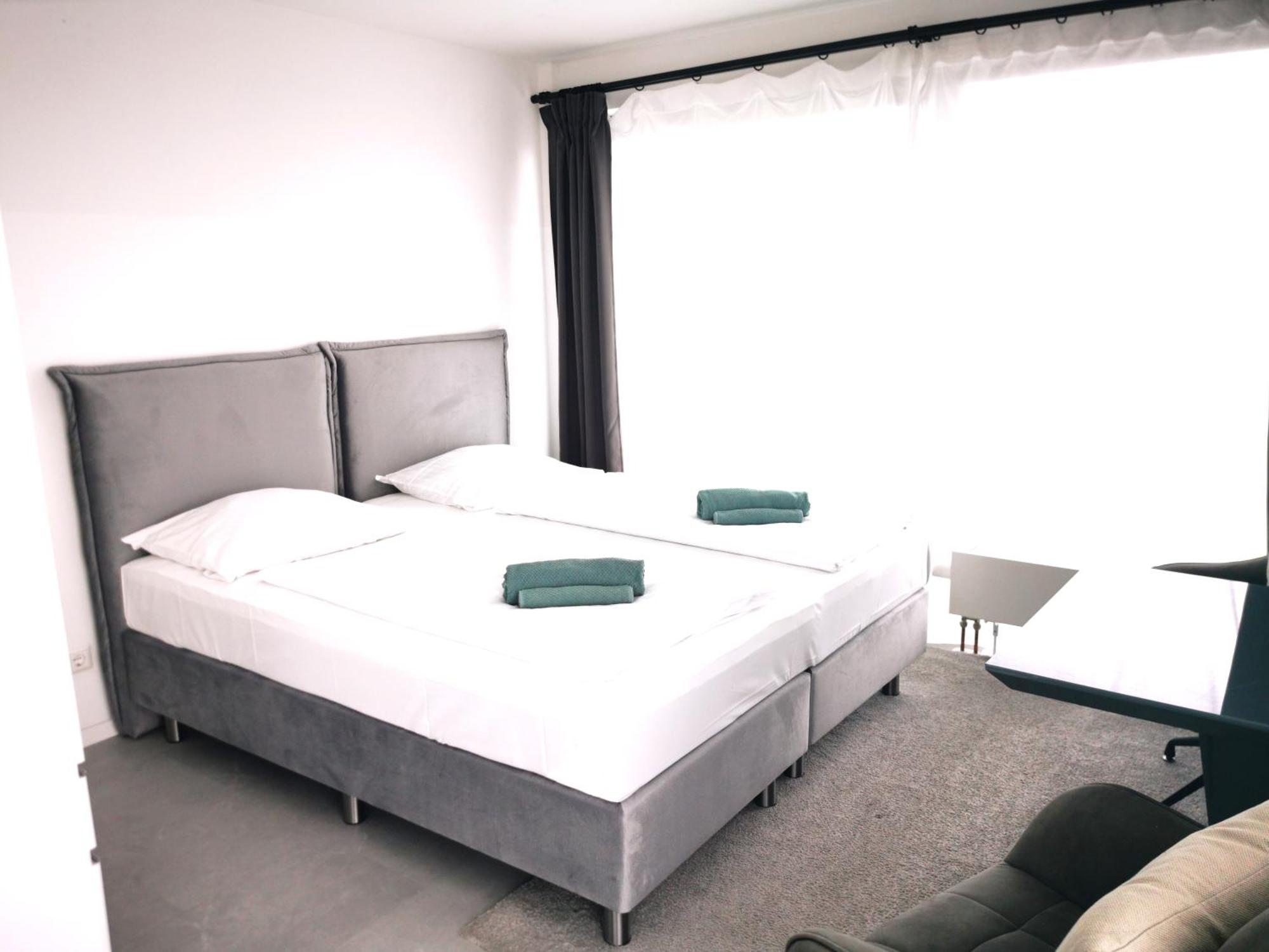 Hh 03 By Rockchair - Superhost Status - Modernes Apartment Mit Sonnigem Balkon & Premium Boxspringbetten In Winterhude - Hamburg Top Geheimtipp 外观 照片